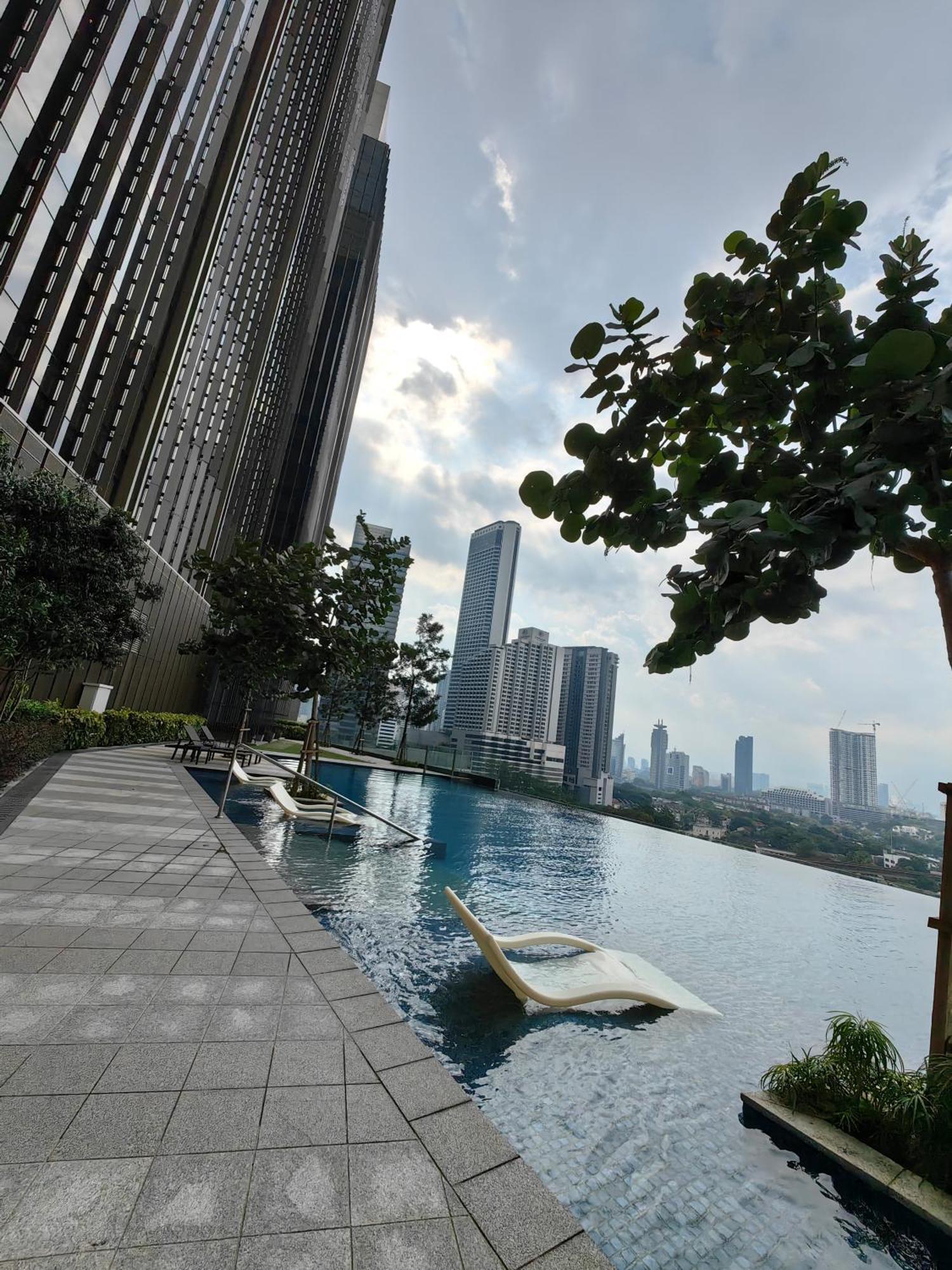 Pavillion Embassy Service Apartment By Autumn Suites Premium Stay Kuala Lumpur Ngoại thất bức ảnh